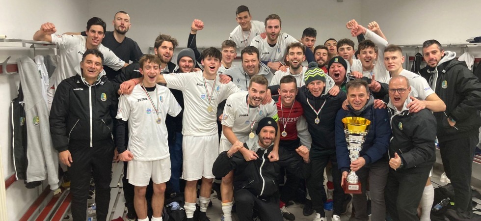 La festa del Mori Santo Stefano a fine gara dopo la conquista della Coppa Italia Trentina d'Eccellenza La festa del Mori Santo Stefano a fine gara dopo la conquista della Coppa Italia Trentina d'Eccellenza